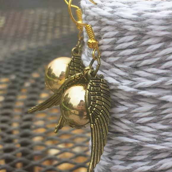 New Golden Snitch Quidditch Earrings Handmade - Picture 2 of 3